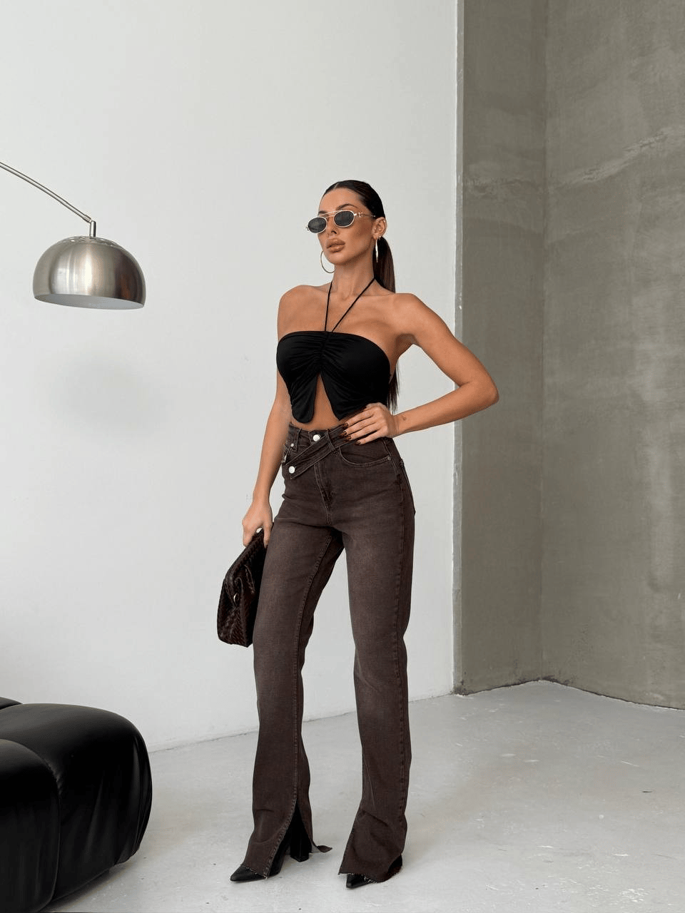 Kadın Kahverengi Asimetrik Yüksek Bel İspanyol Paça Denim Pantolon – Modern Fit