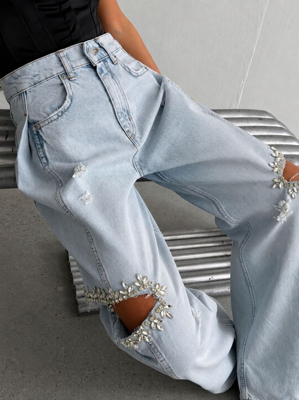 Kadın Taş İşlemeli Yırtık Detay Wide Leg Jean Pantolon
