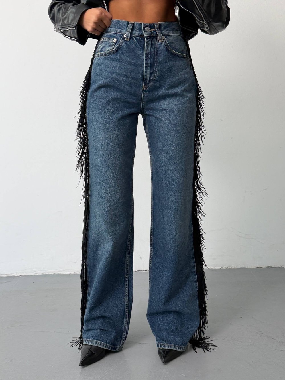 Kadın Yanı İp Püskül Detaylı Dökümlü Düz Kesim Denim Pantolon