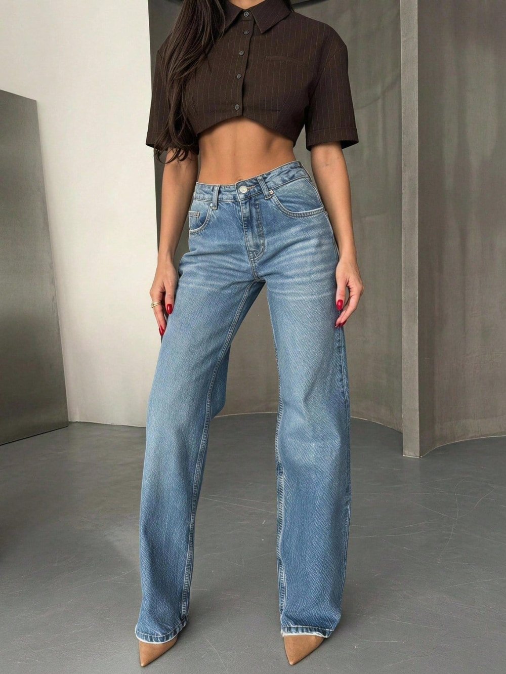 Kadın Yüksek Bel Wide Leg Denim Arkası Kesik Tasarım Trend Mavi Denim Pantolon