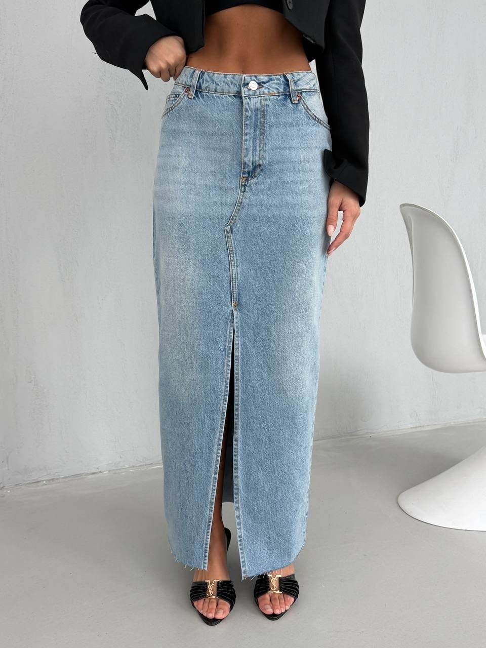 Yırtmaç Detaylı Maxi Denim Etek