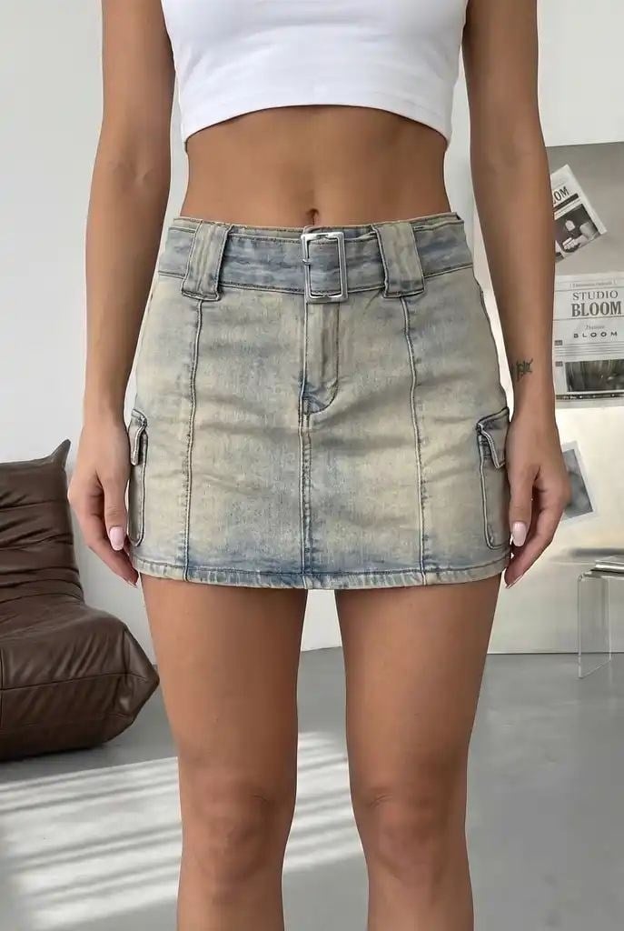 Yüksek Bel Mini Denim Etek Eskitilmiş Mavi Yıkamalı Cep Detaylı Jean Etek