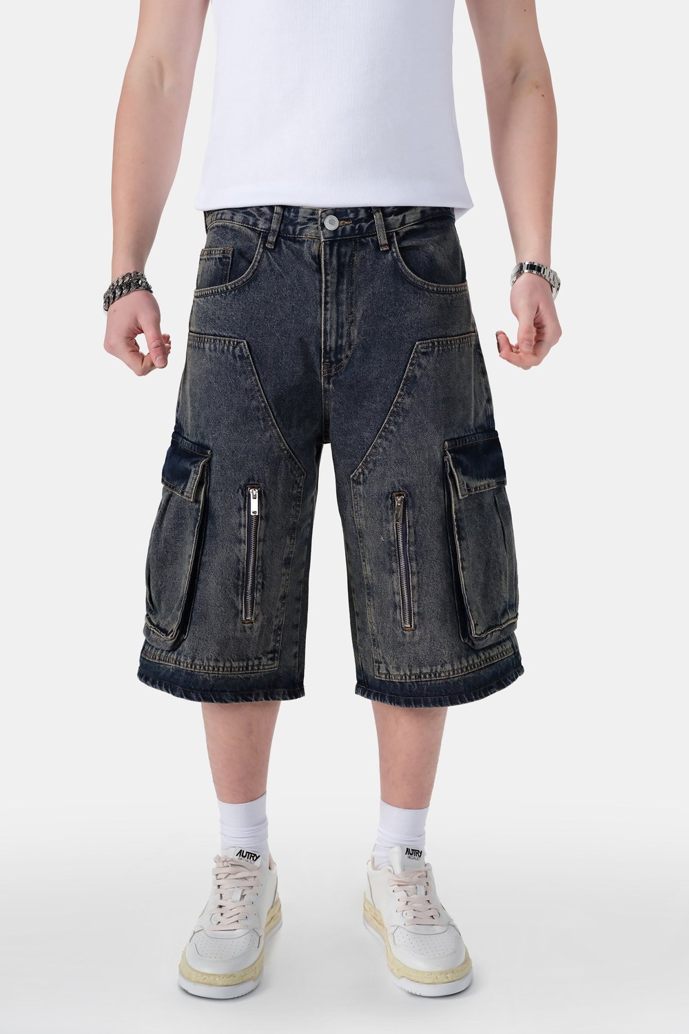 Relaxed Bermuda Fit Short