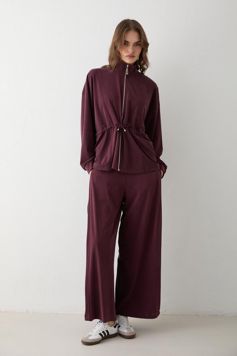 Dikiş Detaylı Spor Takım 26Y-2628