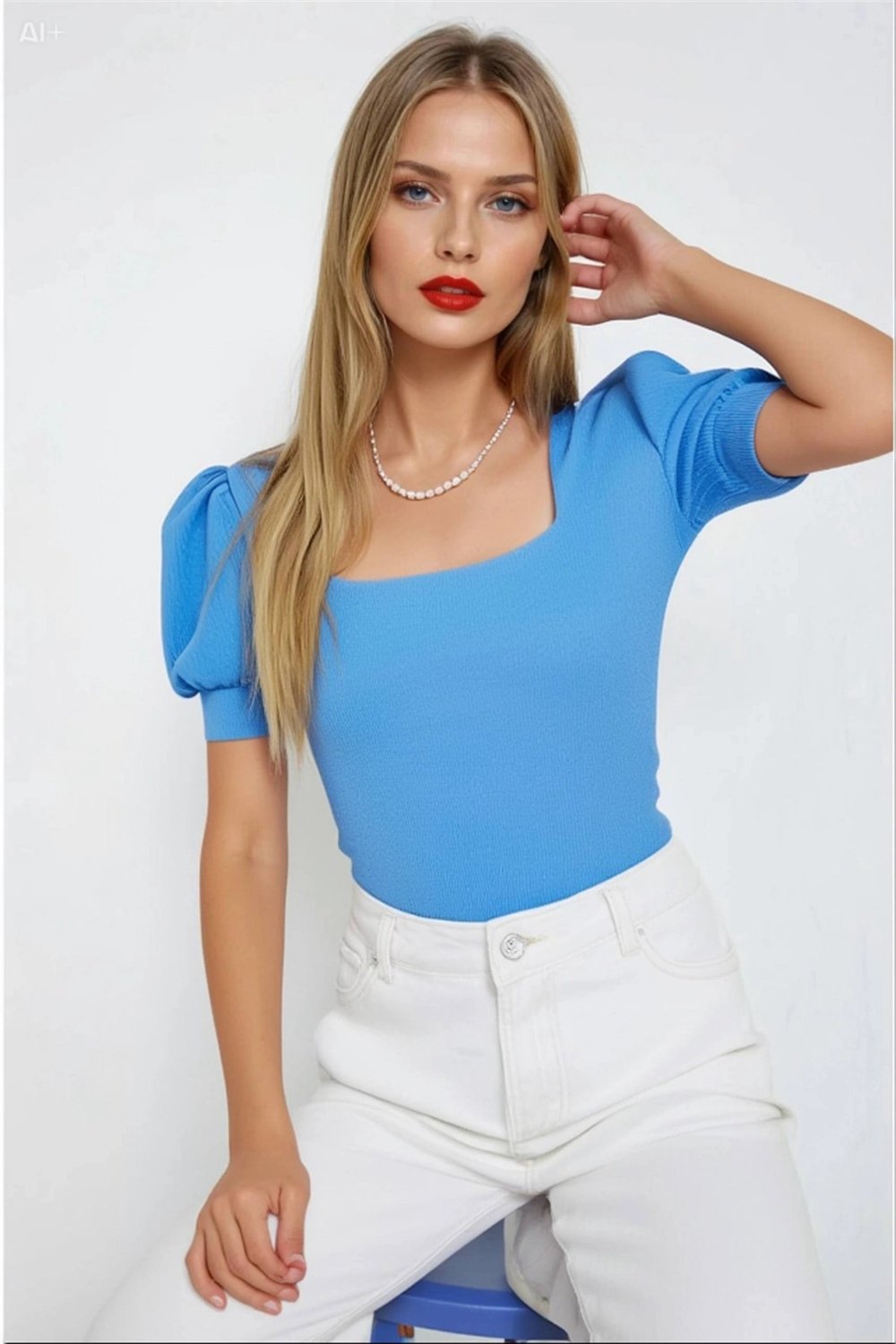 Kadın Yeni Mavi Kare Yaka Örme Bluz HZL22W-BD104091