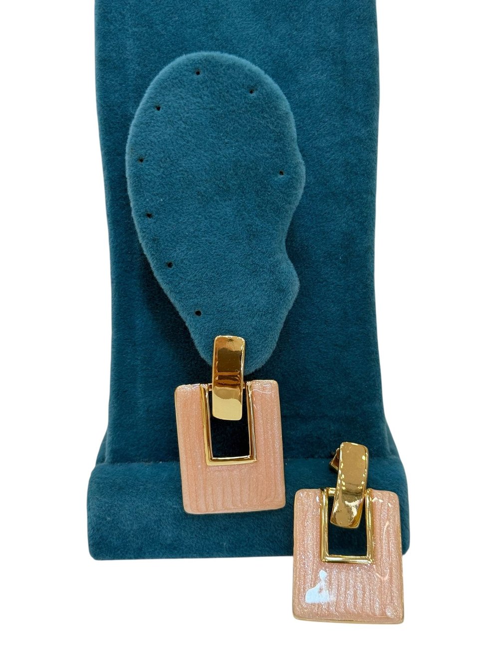 Diktörgen Pembe Gold Detay Küpe (3 CM)