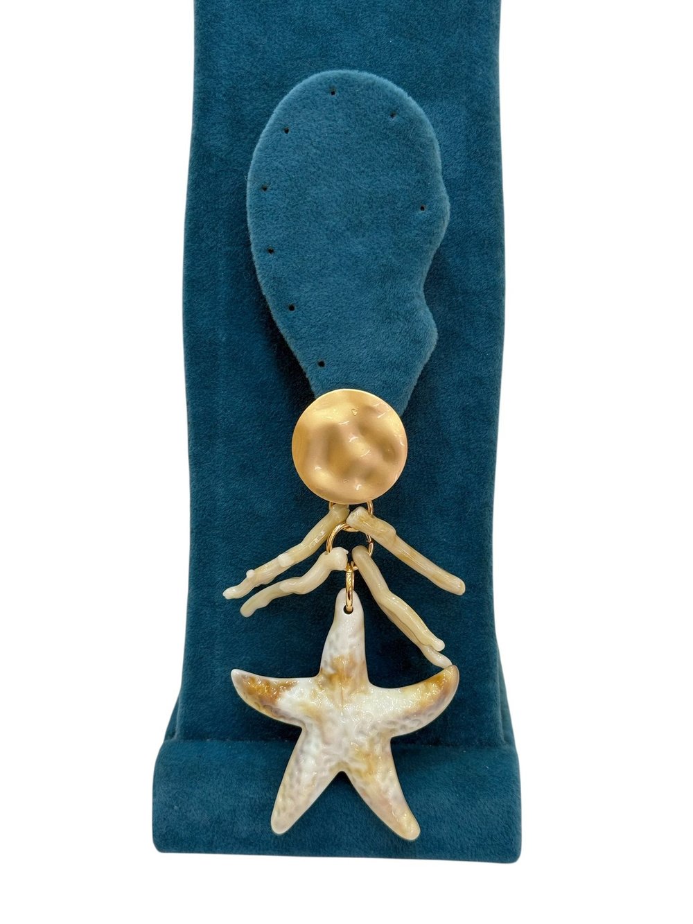 Krem Renk Yıldızlı Mercan Küpe (8 CM)
