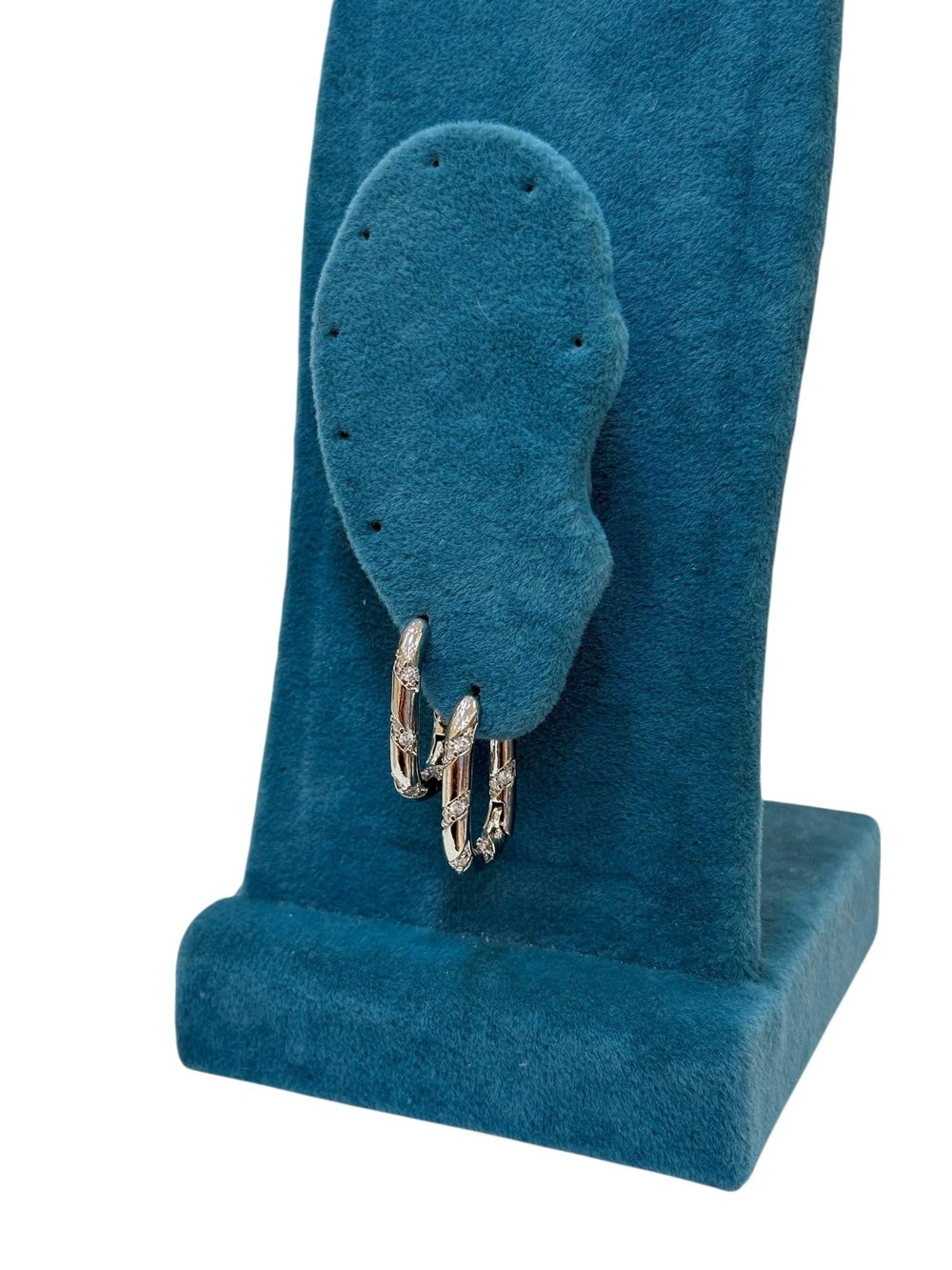 Silver Renk Dikdörtgen Mineli VIP Küpe (2 CM)