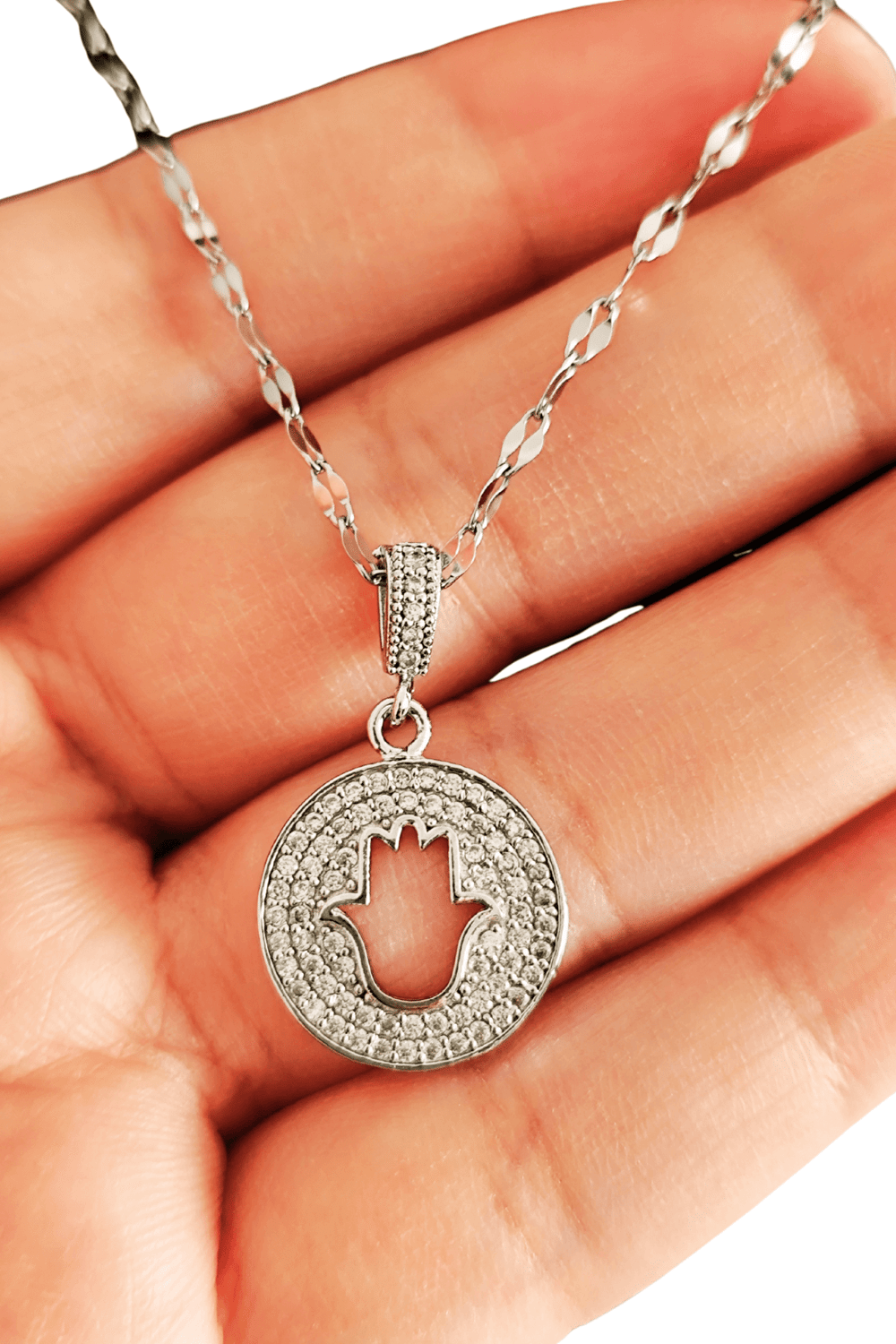 AuraShield Hamsa Işıltılı Koruma Kolyesi