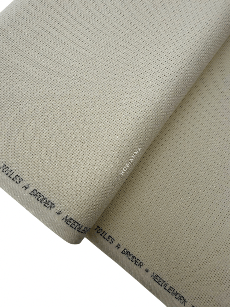 DMC Kumaş Etamin - DM222C-3823, En:110cm, 14Ct - Krem Simli