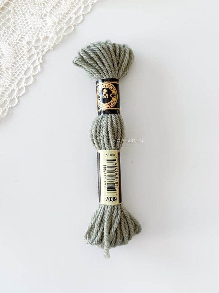 DMC Wool Skein No: 7039
