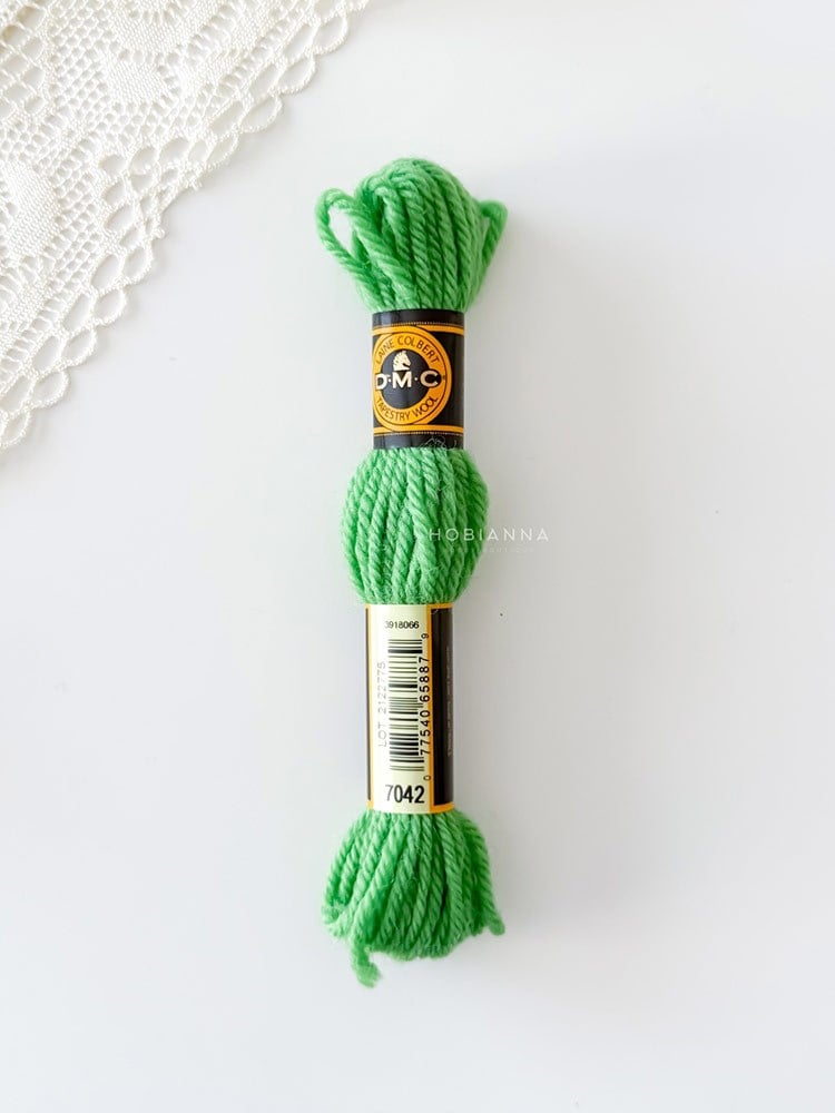 DMC Wool Skein No: 7042