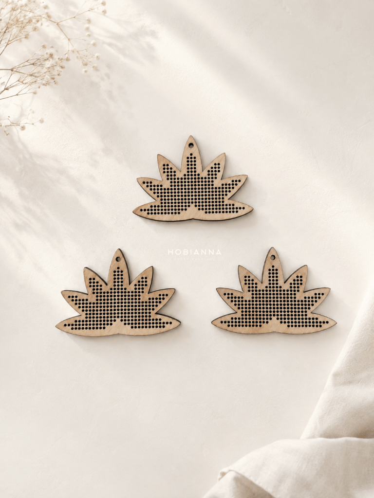 Hobianna Ahşap Etamin - AE-015 - Lotus