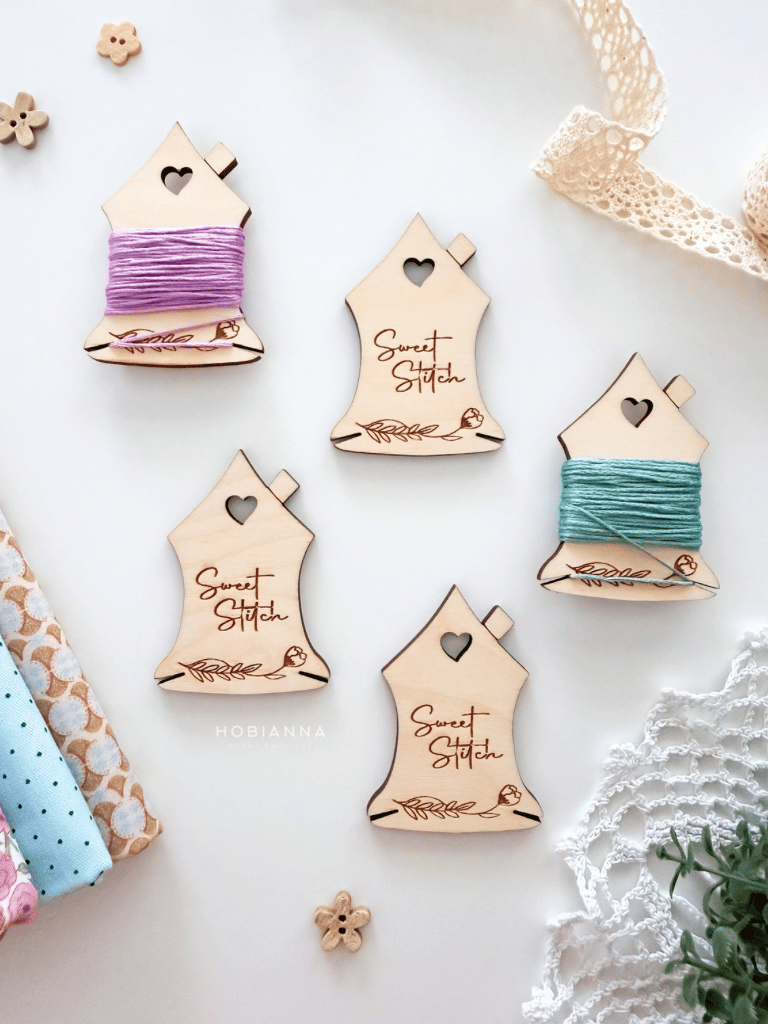 Hobianna Wooden Spool - House Sweet Stitch
