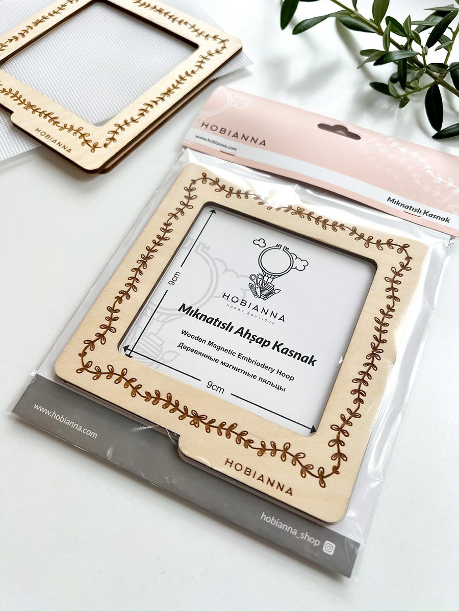 Hobianna Mıknatıslı Ahşap Kasnak – Olivia 9x9cm