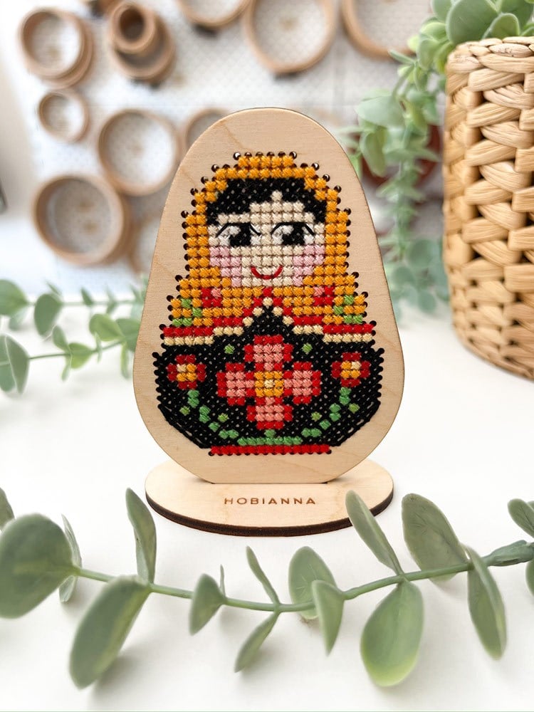 Hobianna Stantlı Ahşap Etamin – Matruşka