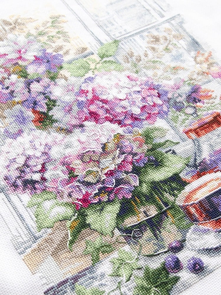 Magic Needle Luxurious Morning Cross Stitch Kit - 070-56