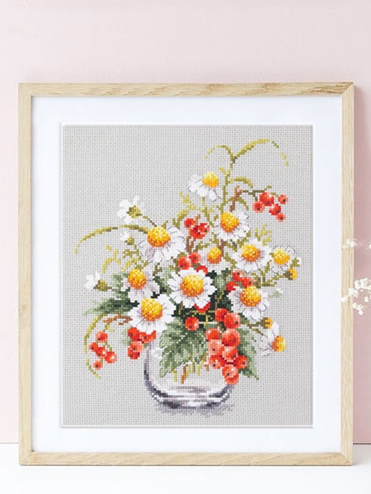Magic Needle Chamomile and Red Currant Cross Stitch Kit - 100-012