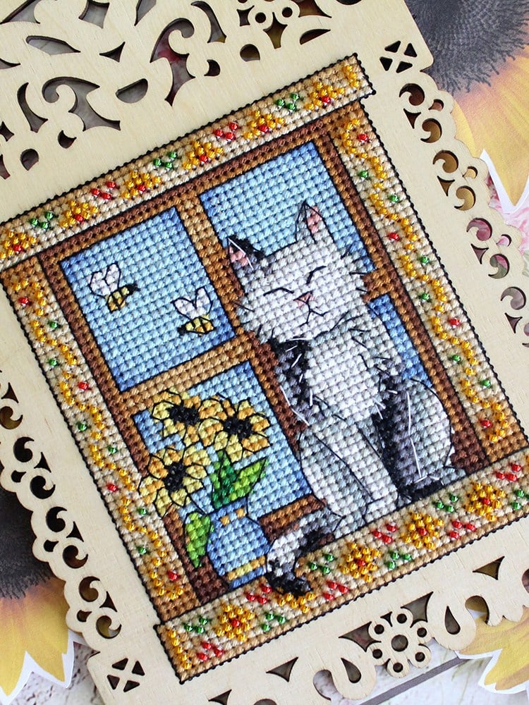 MP Studia Wooden Aida Cross Stitch Kit - O-004