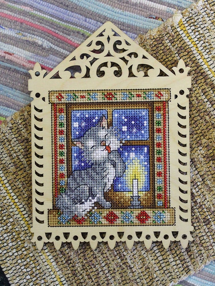 MP Studia Wooden Aida Cross Stitch Kit - O-001