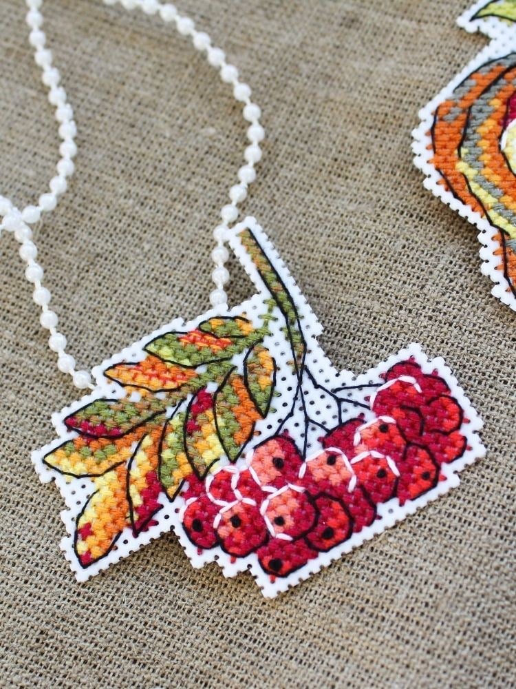 MP Studia Plastic Aida Cross Stitch Kit - P-0720