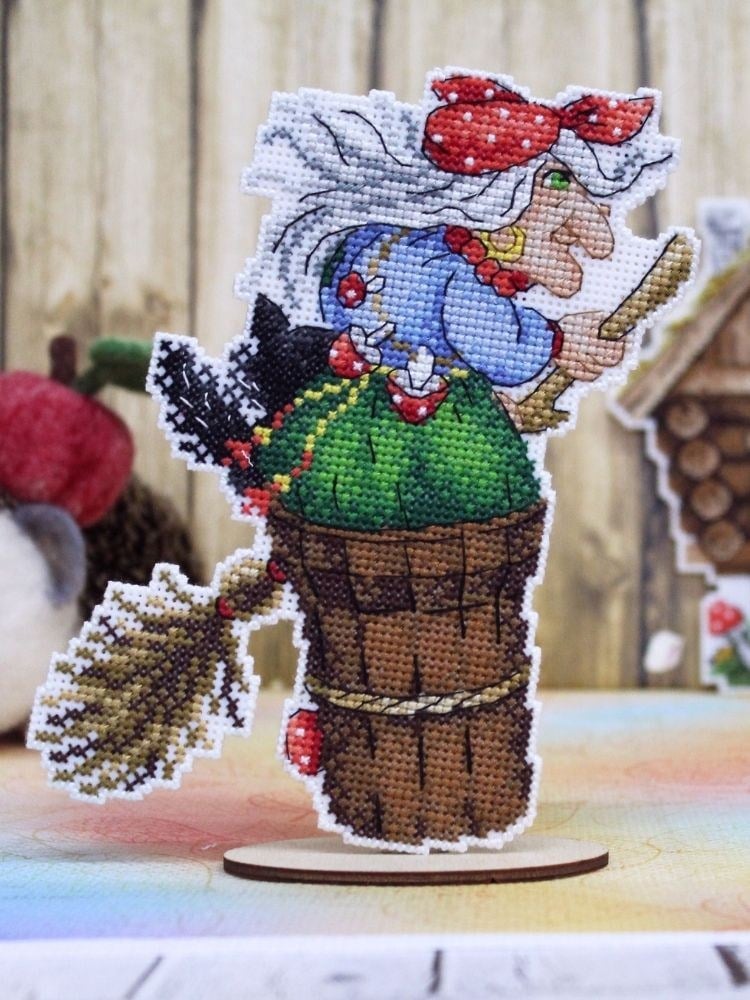 MP Studia Plastic Aida Cross Stitch Kit - P-0346
