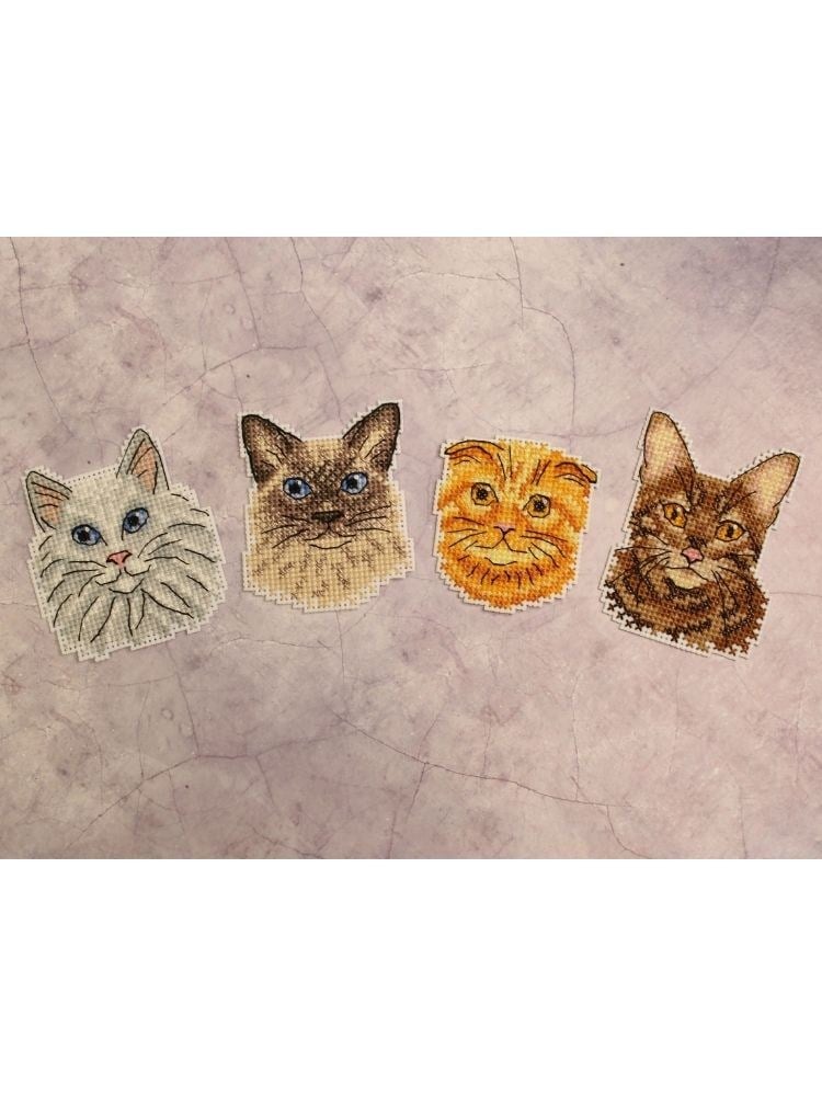 MP Studia Plastic Aida Cross Stitch Kit - P-0824