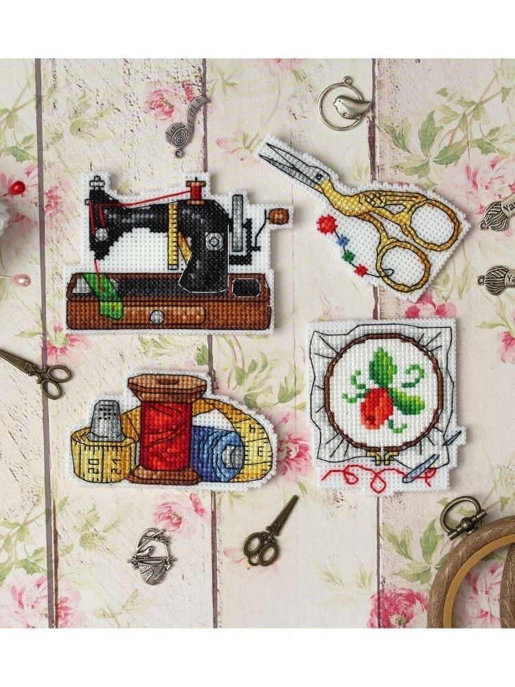 MP Studia Plastic Aida Cross Stitch Kit - P-0339