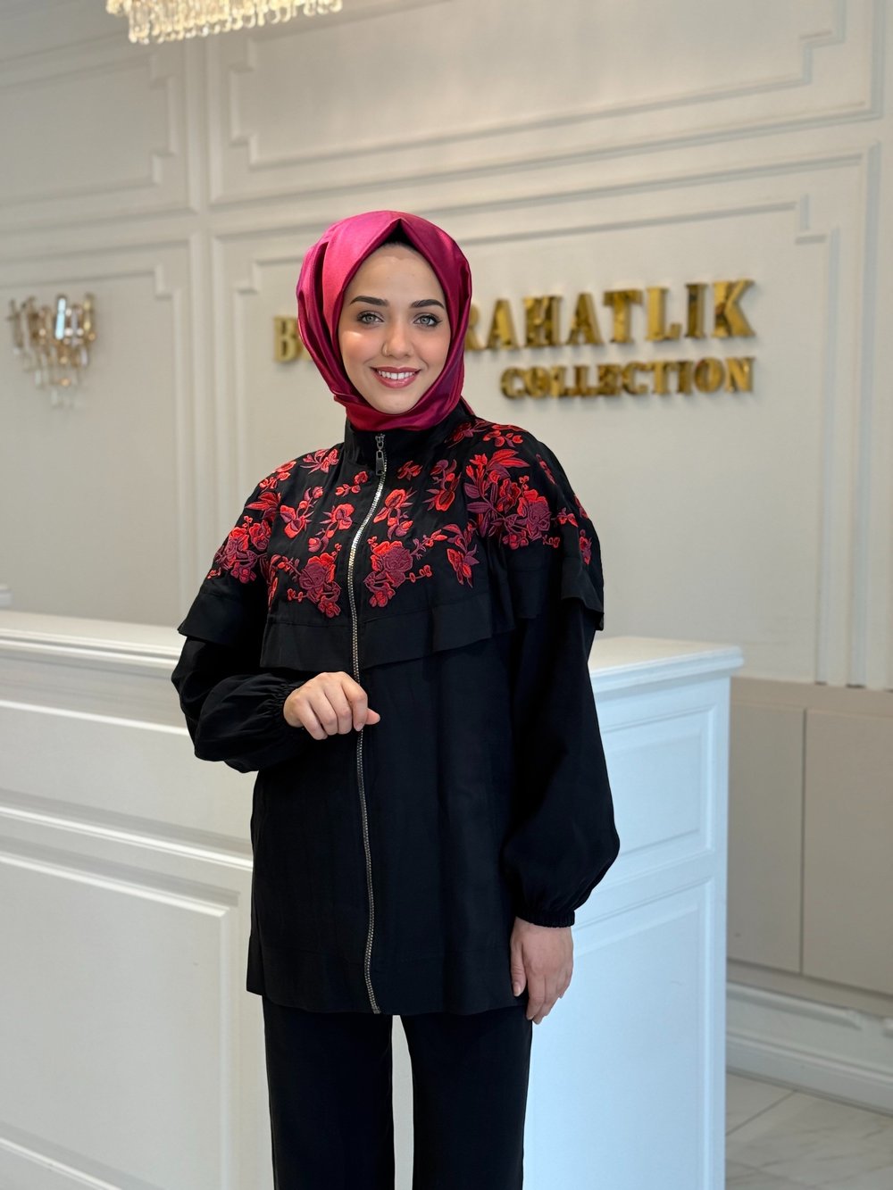 Mıssemramıss  Çiçek Nakış İşlemeli Takım