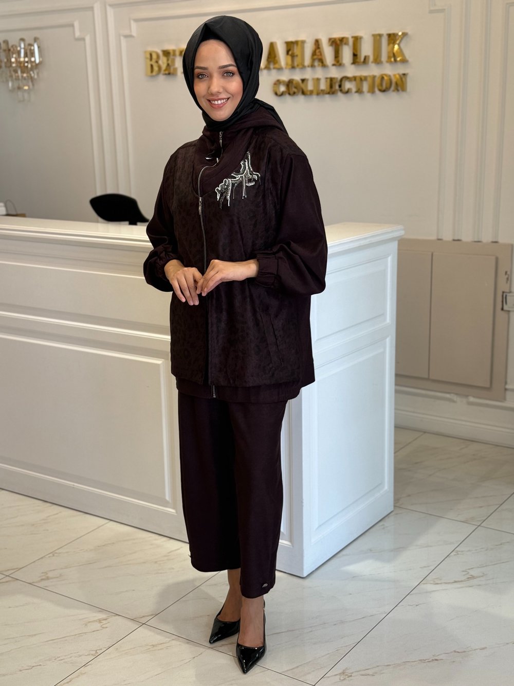 MY312 1746 YAKASI TAŞLI TAKIM MÜRDÜM