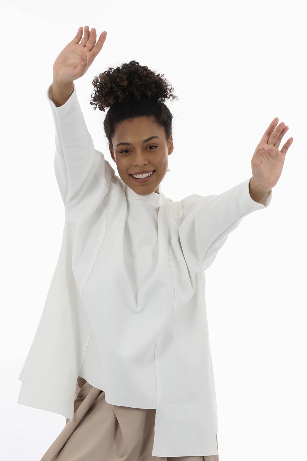 Pis Dikiş Detaylı Oversize Kesim Kadın Sweatshirt