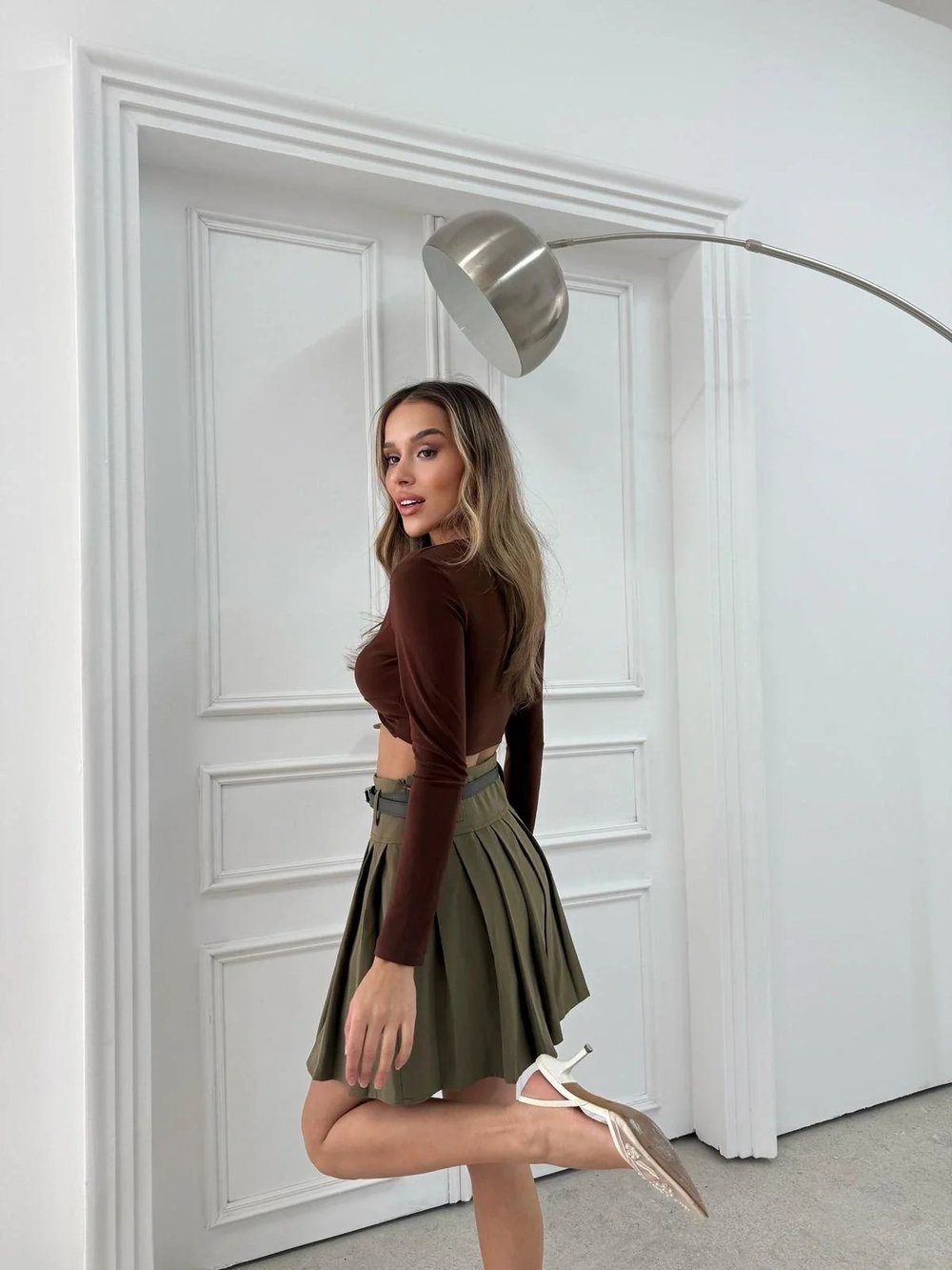 PİLELİ ŞORTLU KEMERLİ ETEK HAKİ