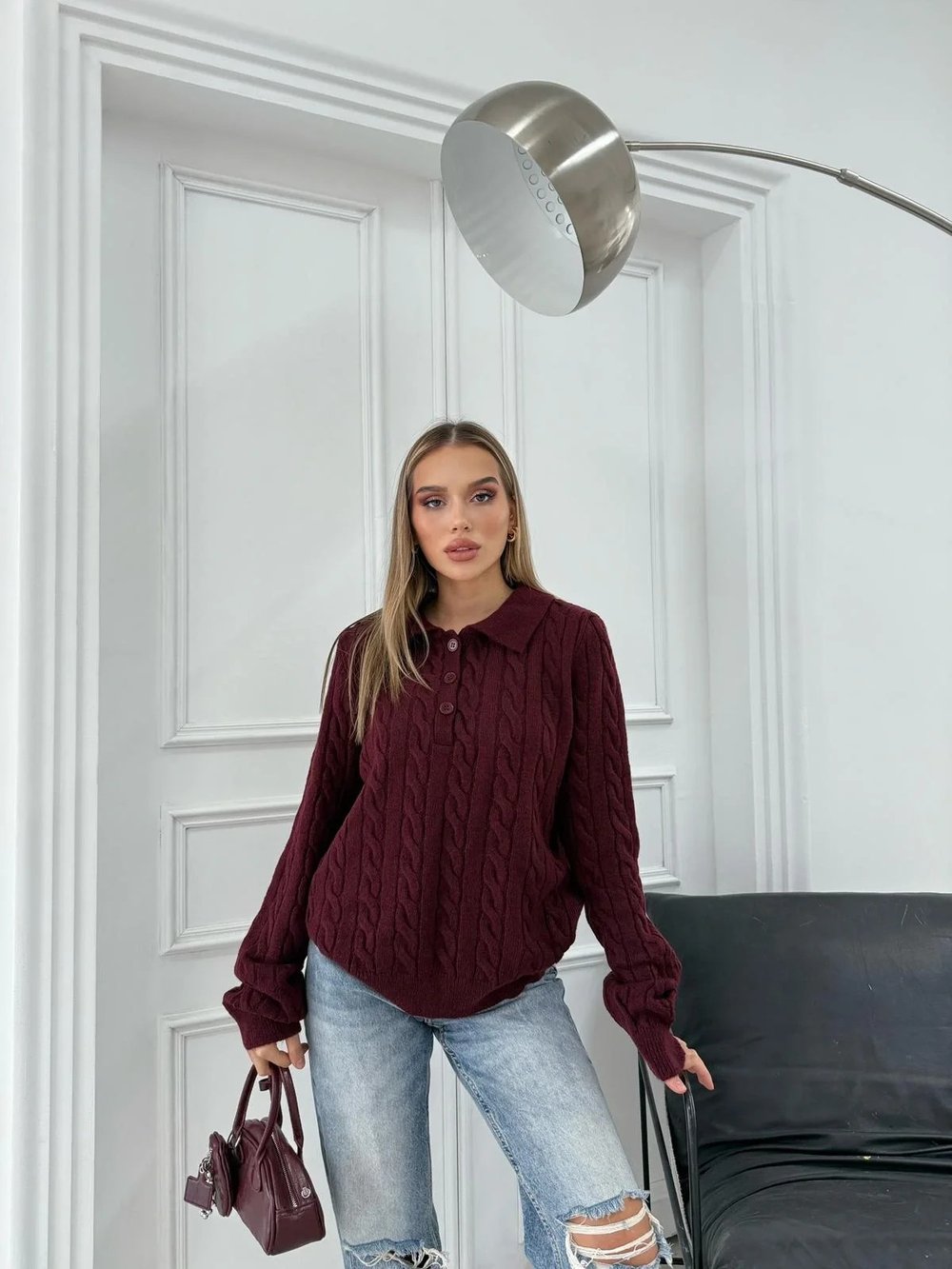 YAKALI DÜĞMELİ DETAY BAKLAVA DESEN KAZAK BORDO