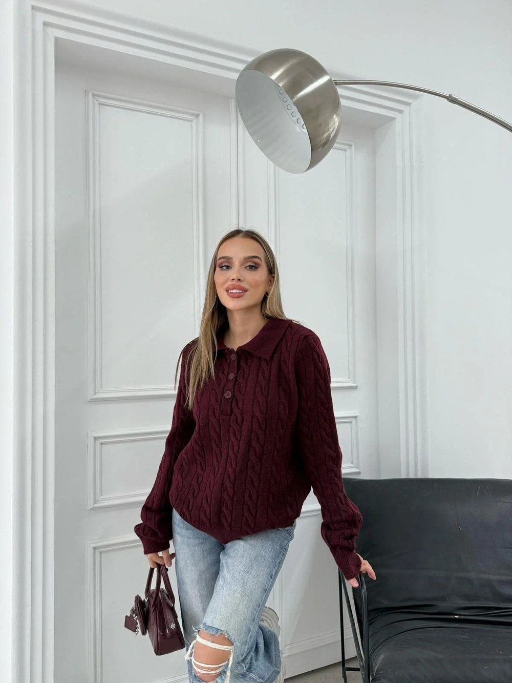 YAKALI DÜĞMELİ DETAY BAKLAVA DESEN KAZAK BORDO