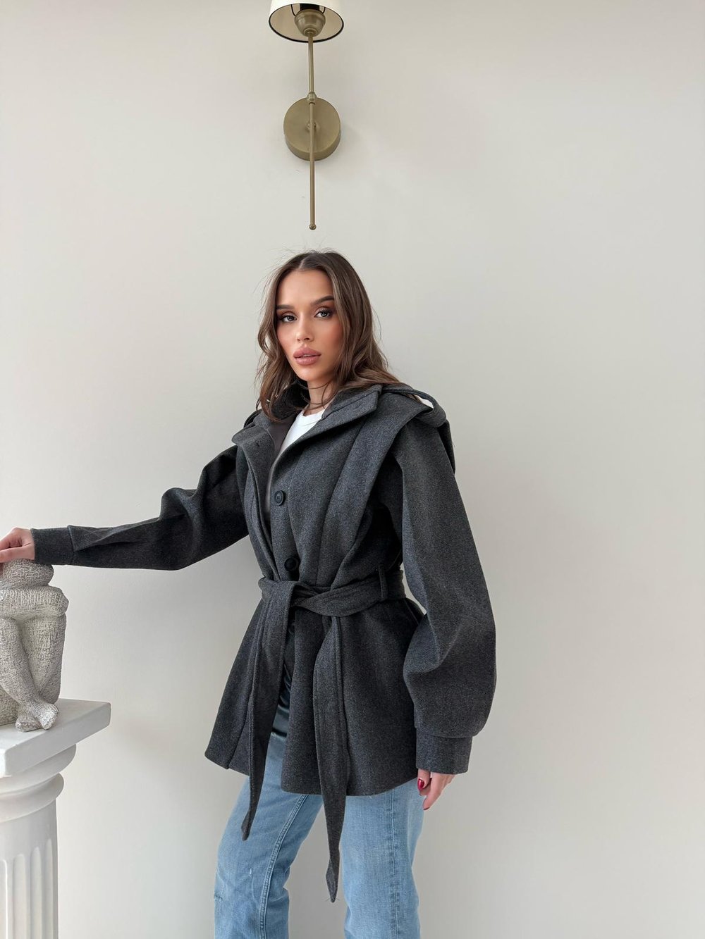 DİK YAKA OMUZ APOLETLİ BEL KUŞAKLI ASTARLI KAŞE KABAN ANTRASİT 2004