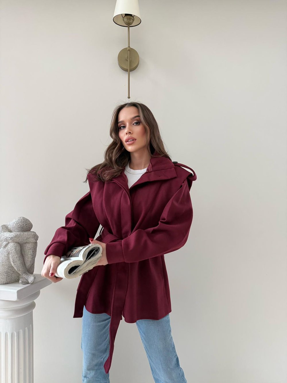 DİK YAKA OMUZ APOLETLİ BEL KUŞAKLI ASTARLI KAŞE KABAN BORDO 2004