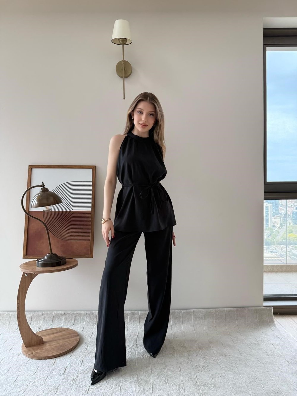 Halter Yaka Bel Bağcıklı Bluz ve Pantolonlu Tensel Modal Takım Siyah 2218