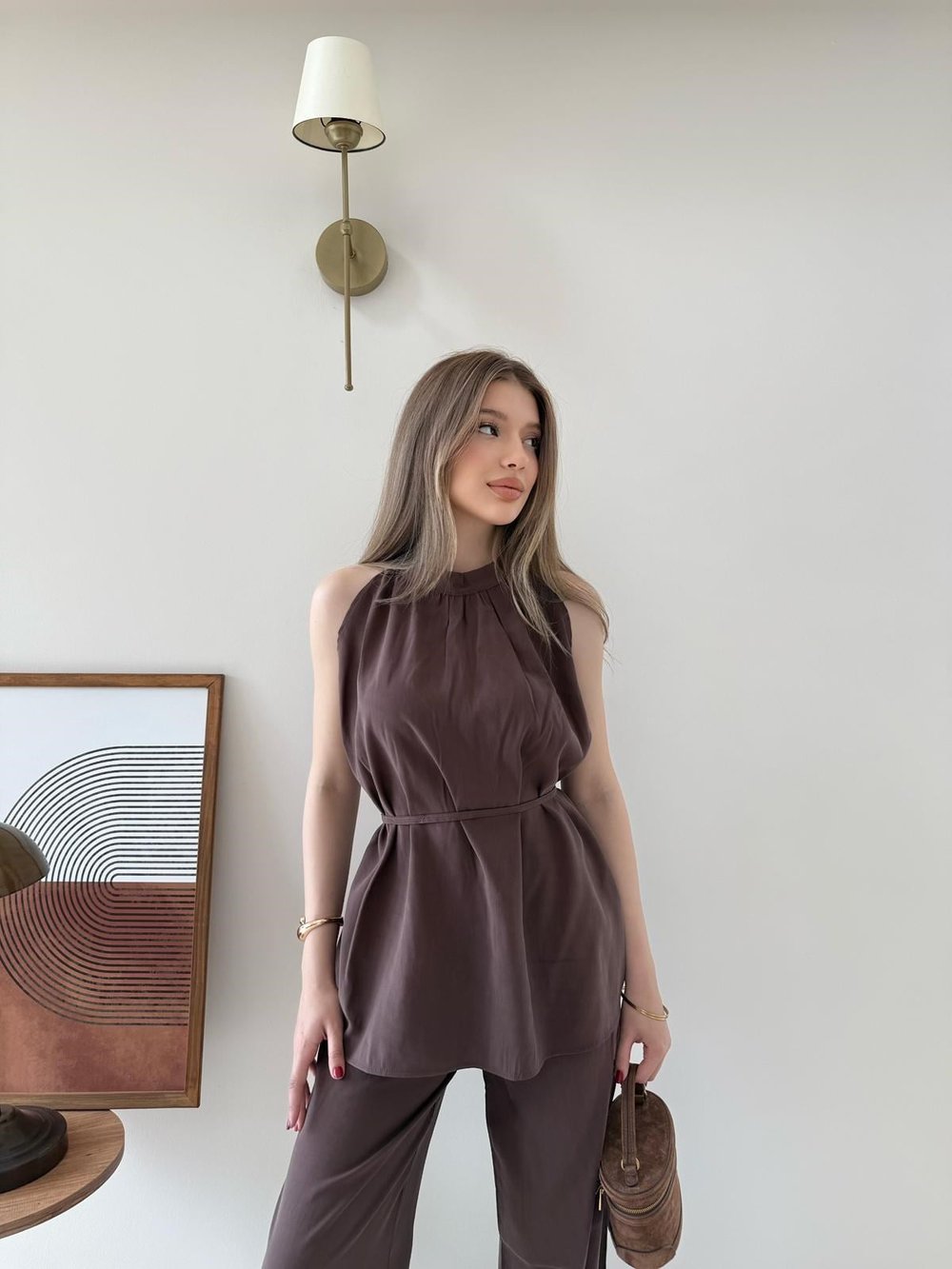 Halter Yaka Bel Bağcıklı Bluz ve Pantolonlu Tensel Modal Takım Acı Kahve 2218