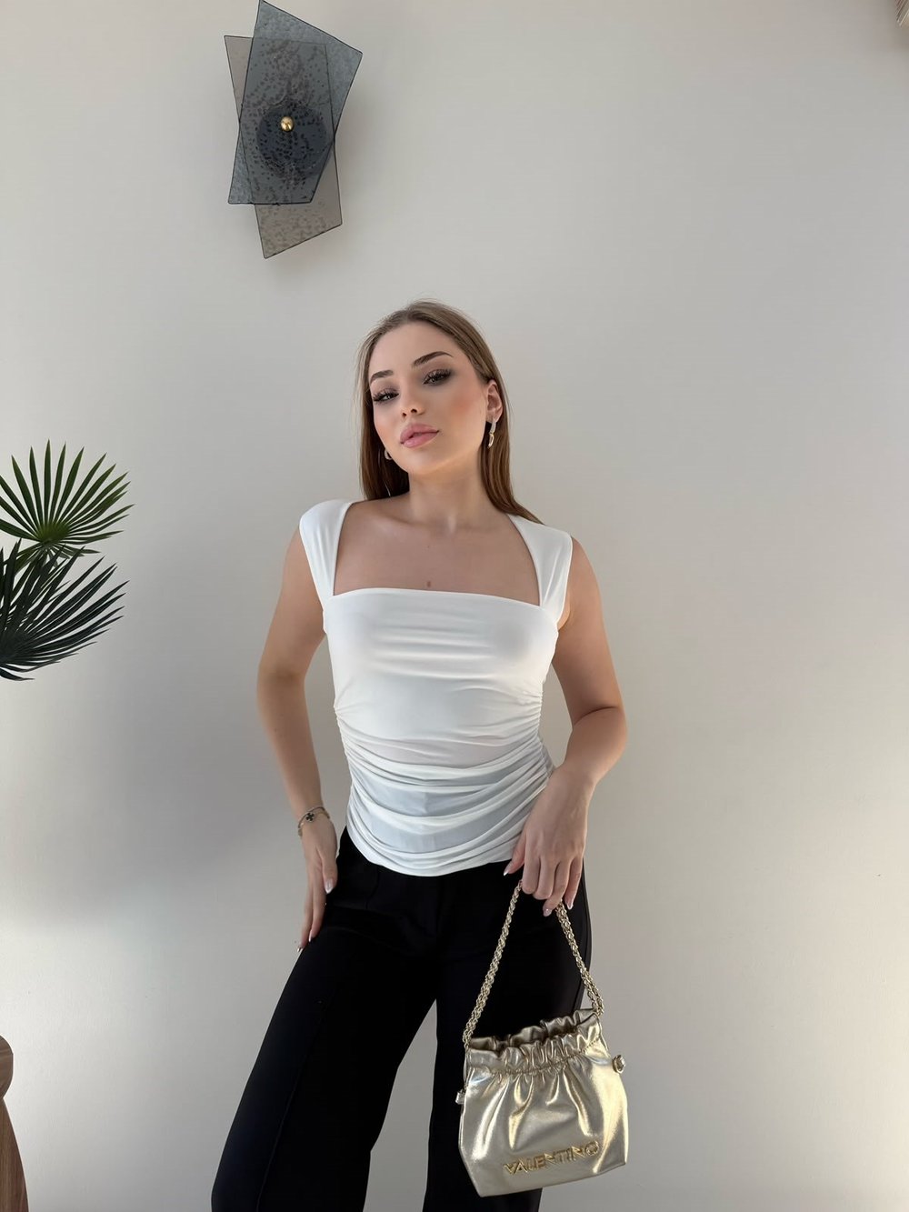 Kare Yaka Bel Drape Detay Bluz Beyaz 2372