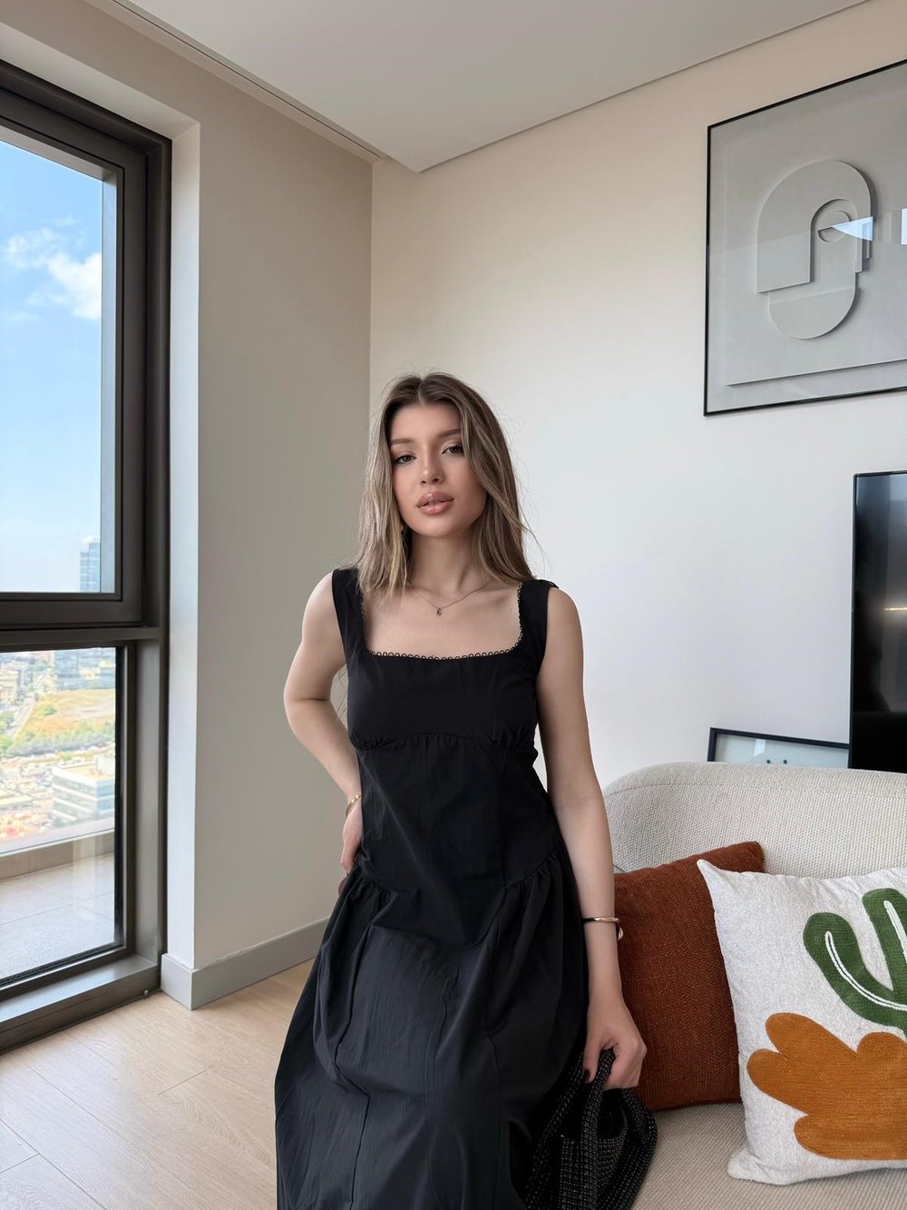 Kare Yaka Dantel Detay Polin Midiboy Elbise Siyah 2299