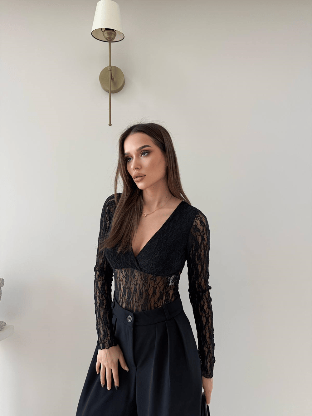 Kruvaze Yaka Dantel Bodysuit Siyah 2057