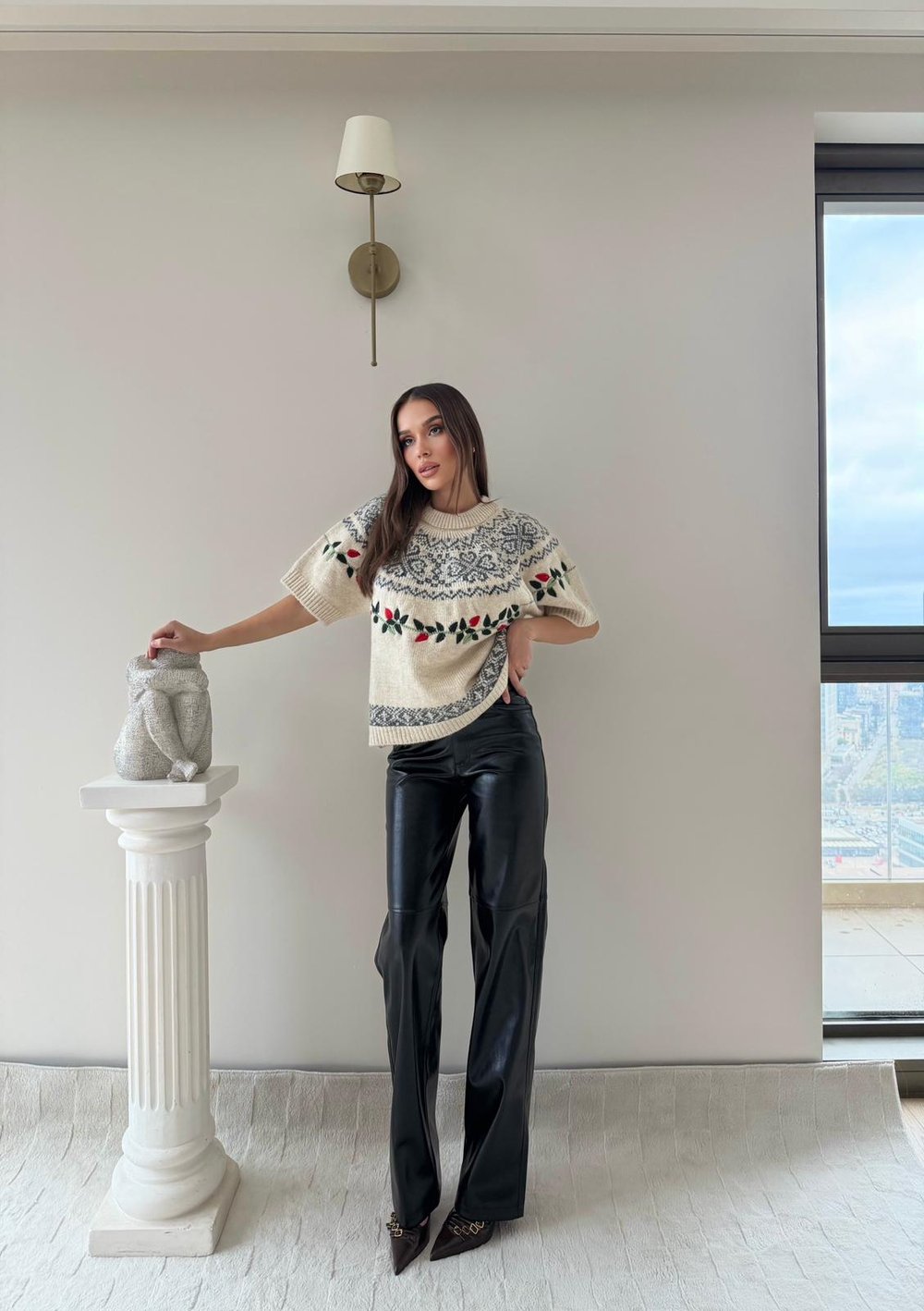 Nakış Detay Kısa Kol Kazak 2045