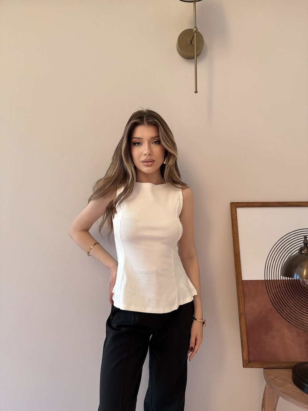 Sıfır Kol Volanlı Modal Bluz Beyaz 2342