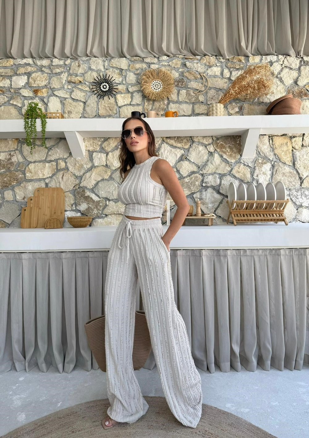 Ters Dikiş Detay Halter Bluz ve Pantolonlu Gofre İkili Takım Bej 2098