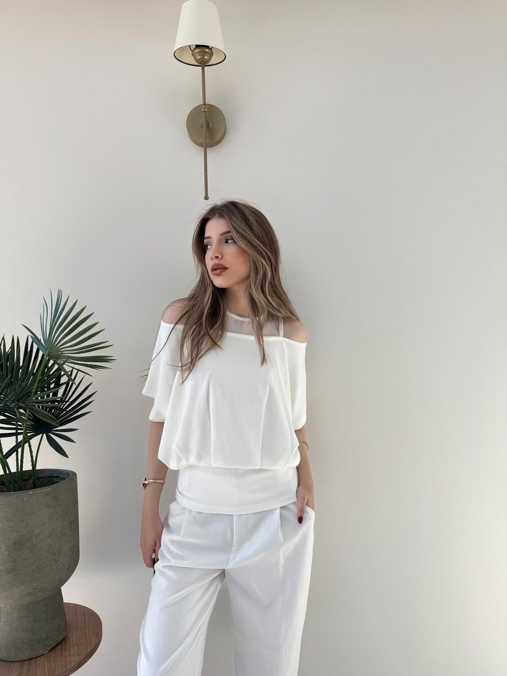 Yaka Detay Bel Drape Modal Tişört Beyaz 2252