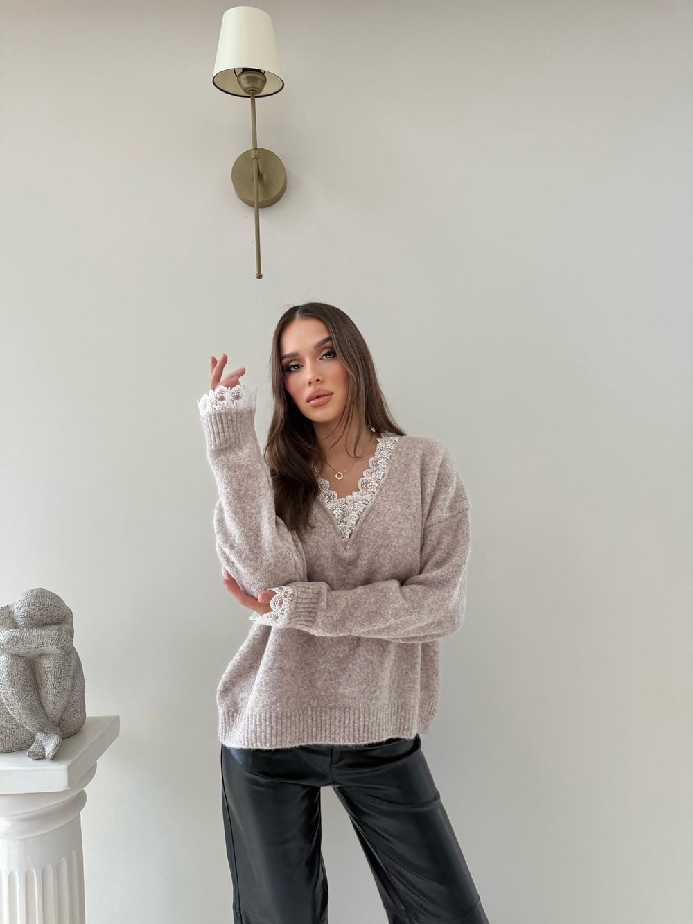 Yaka Ve Kol Dantel Detay Triko Bej 2042