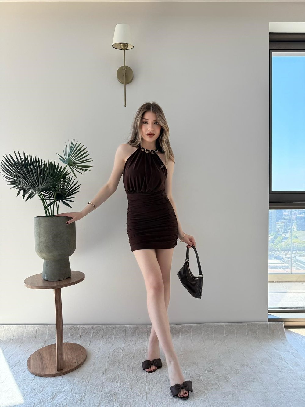 Yaka Zincir Detay Bel Drape Sandy Mini Elbise Acı Kahve 2260
