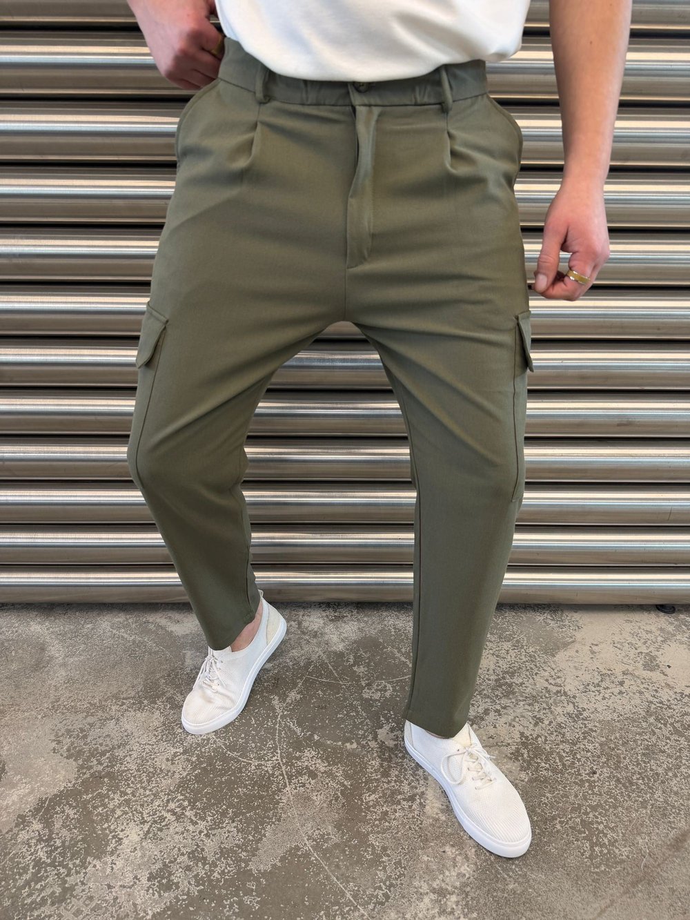  Haki Yan Cepli Havuç Kesim Kumaş Pantolon -5023