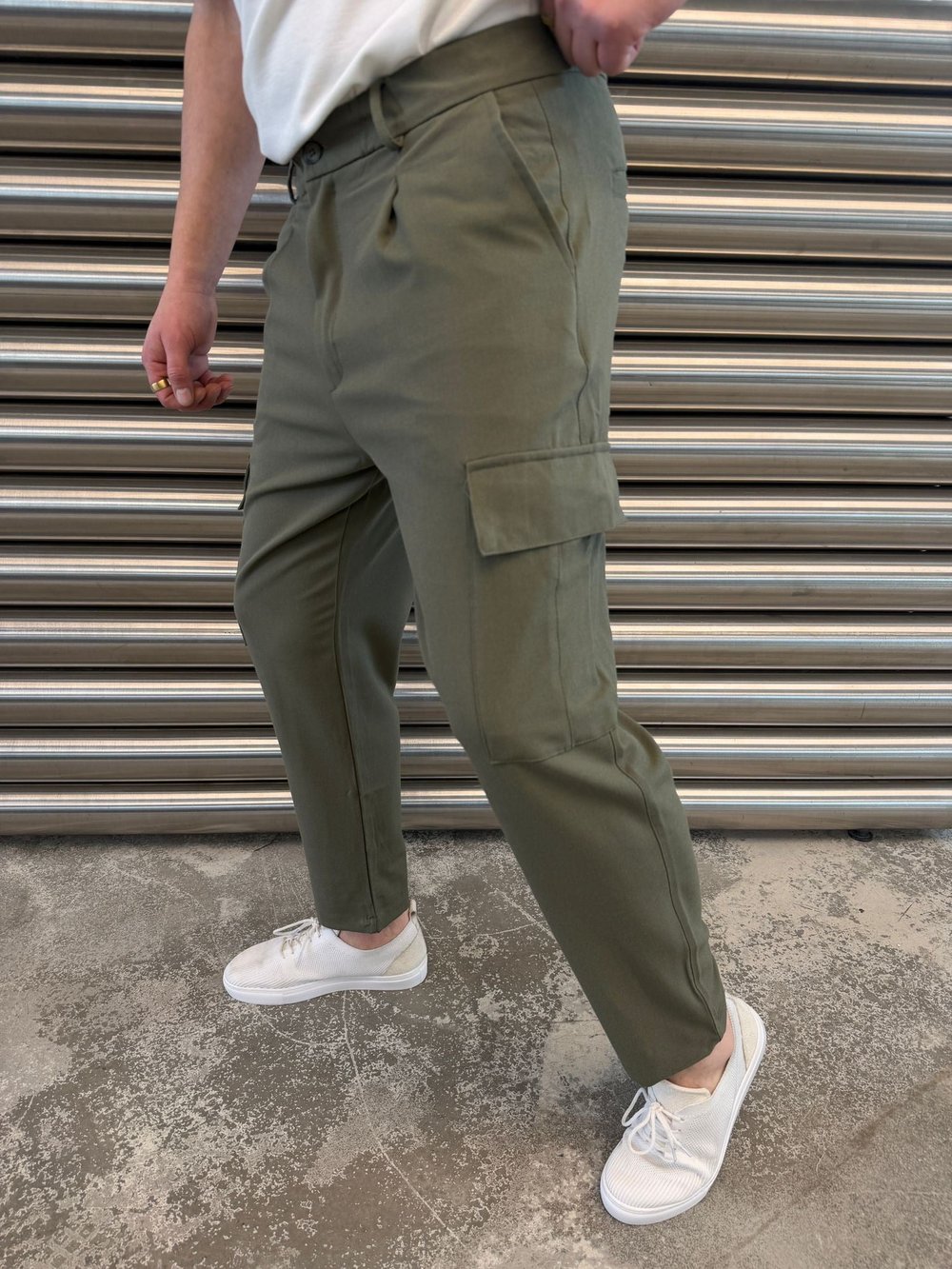  Haki Yan Cepli Havuç Kesim Kumaş Pantolon -5023