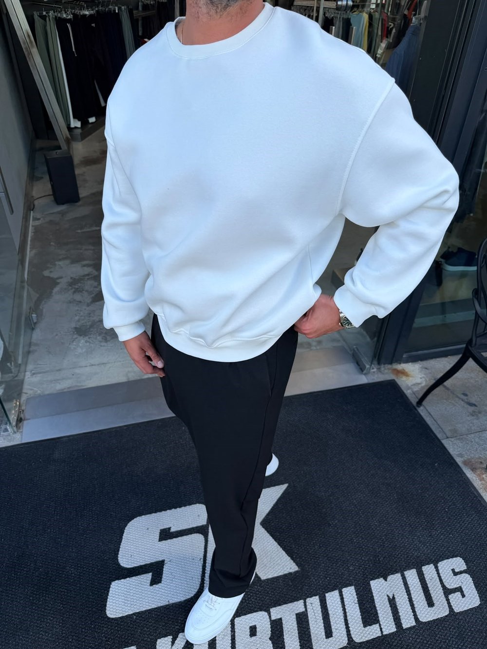 Ekru Boxy Fit Basic Sweat SN5102